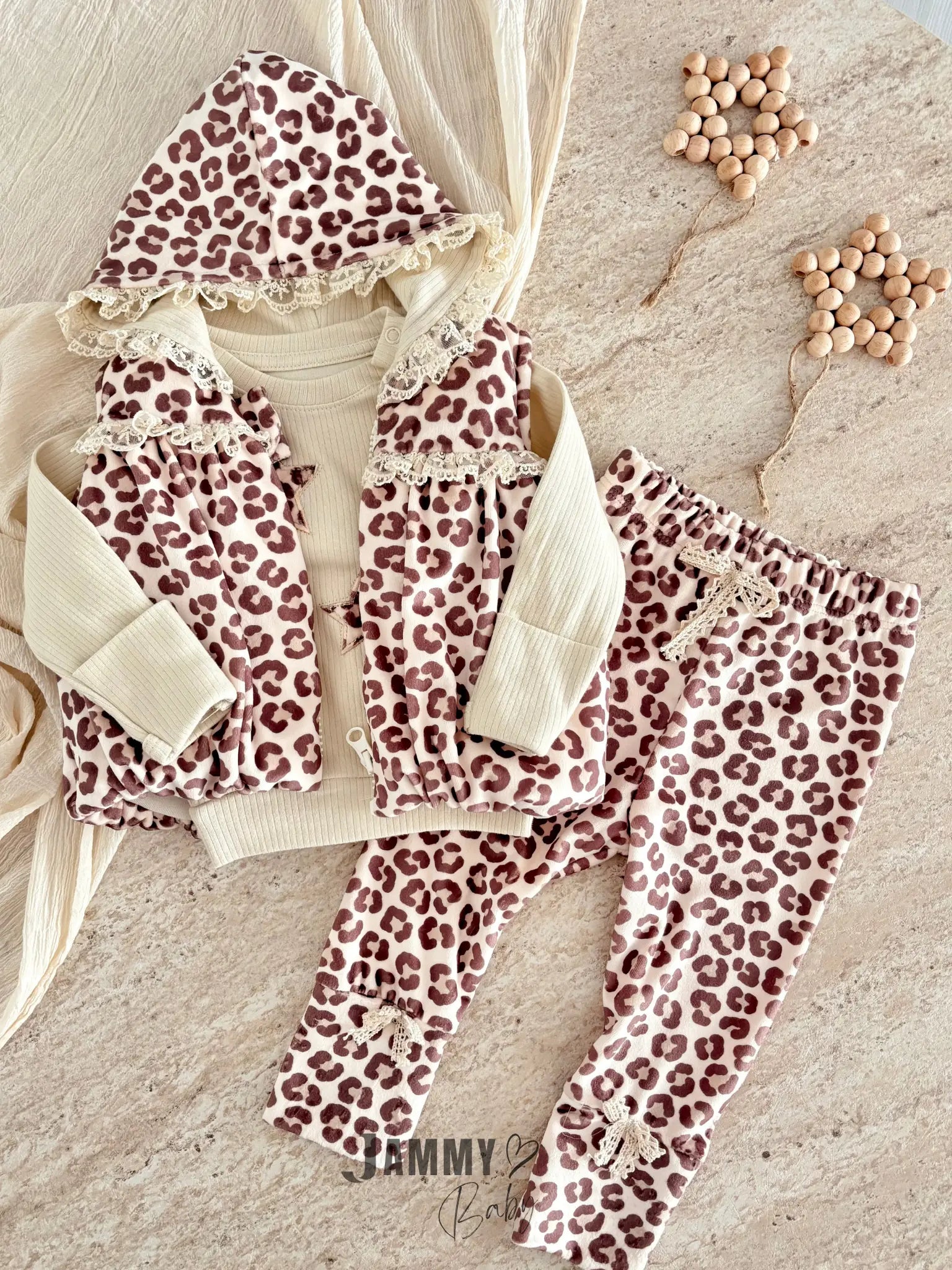 Stars Leopard Puffy Vest Set - Beige