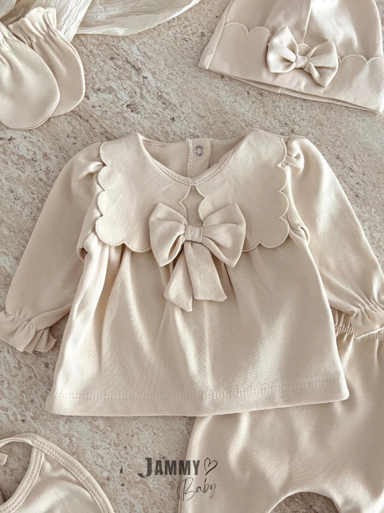 Mabel 5-Piece Newborn Set with Bow Detail - Cream