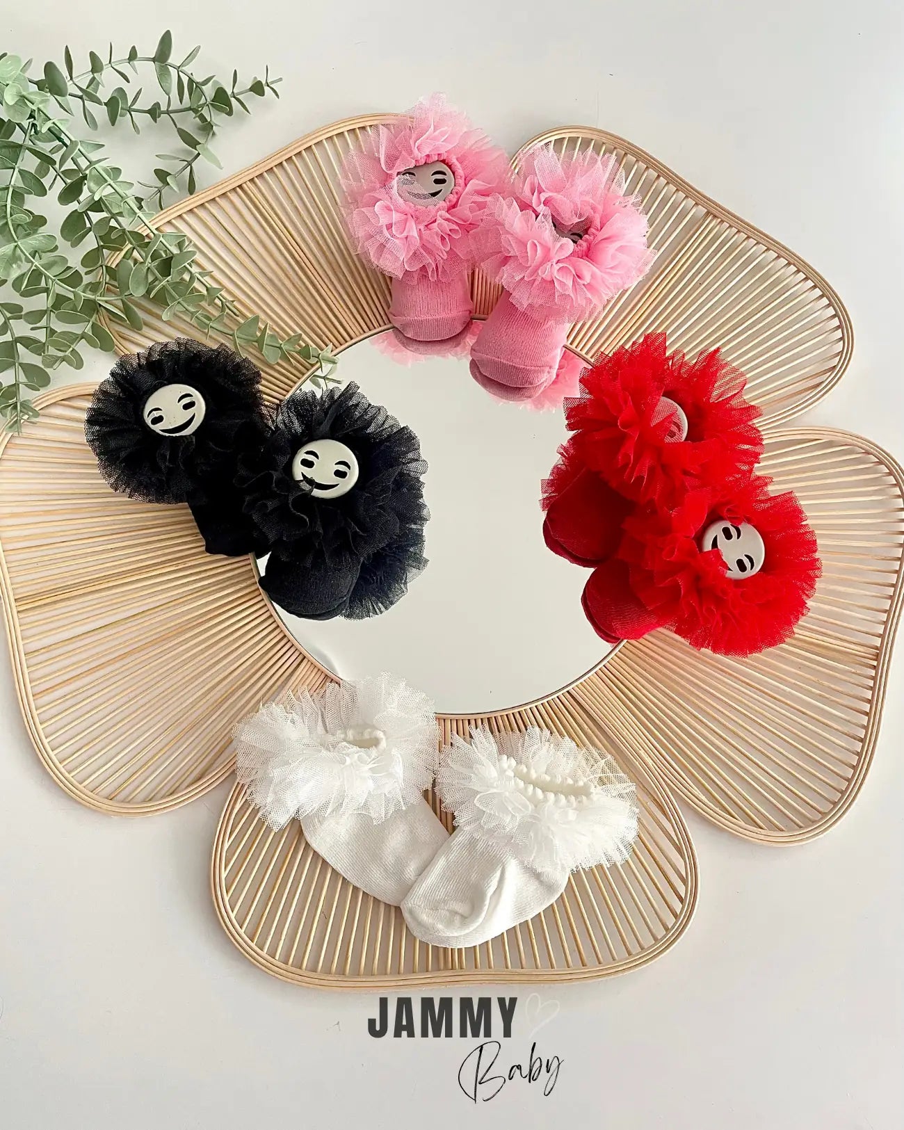 Fancy Frilled Ankle Socks - Black/Red/Off-White/Pink