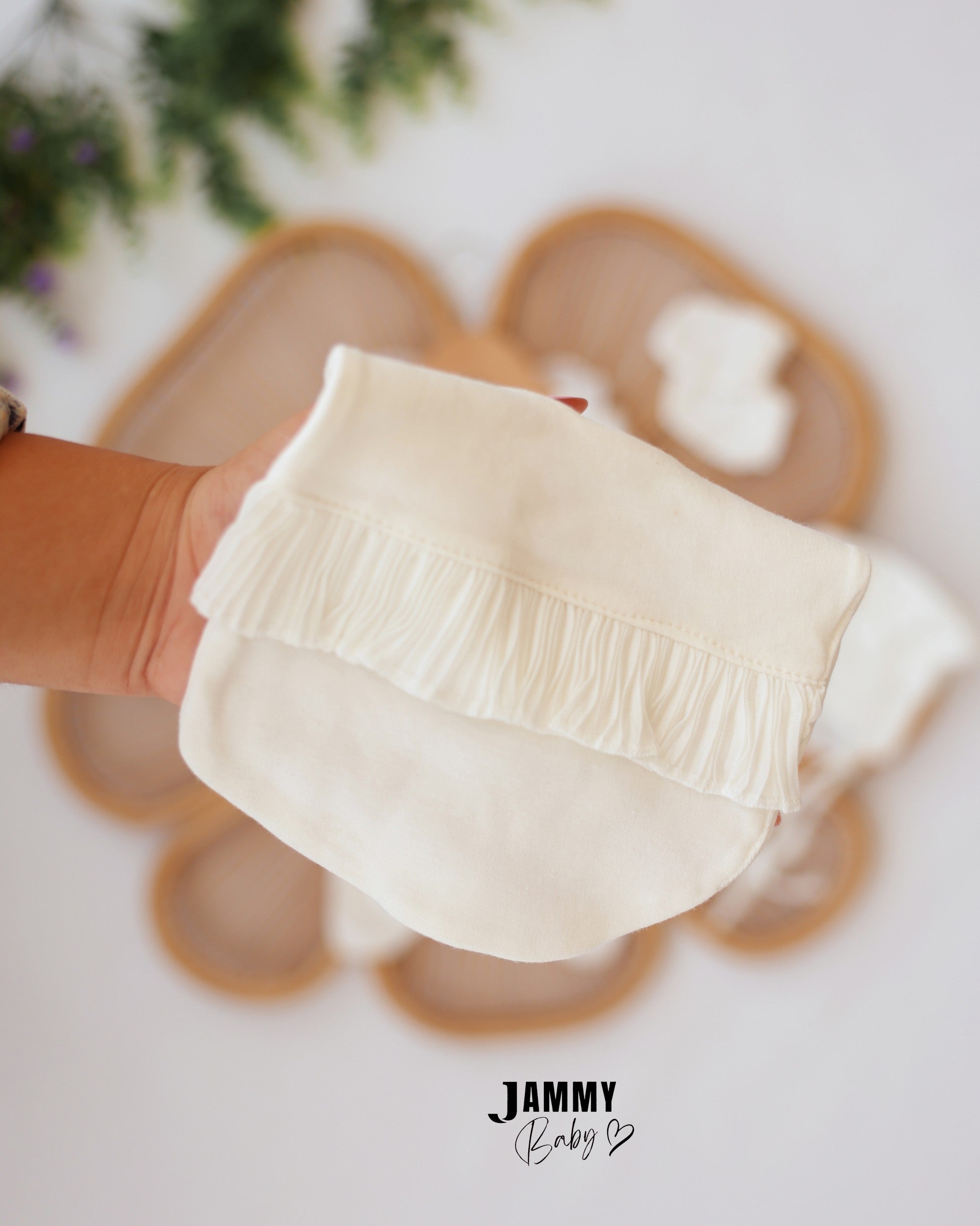 Floral Ruffle 5-Piece Baby Girl Set - Ivory