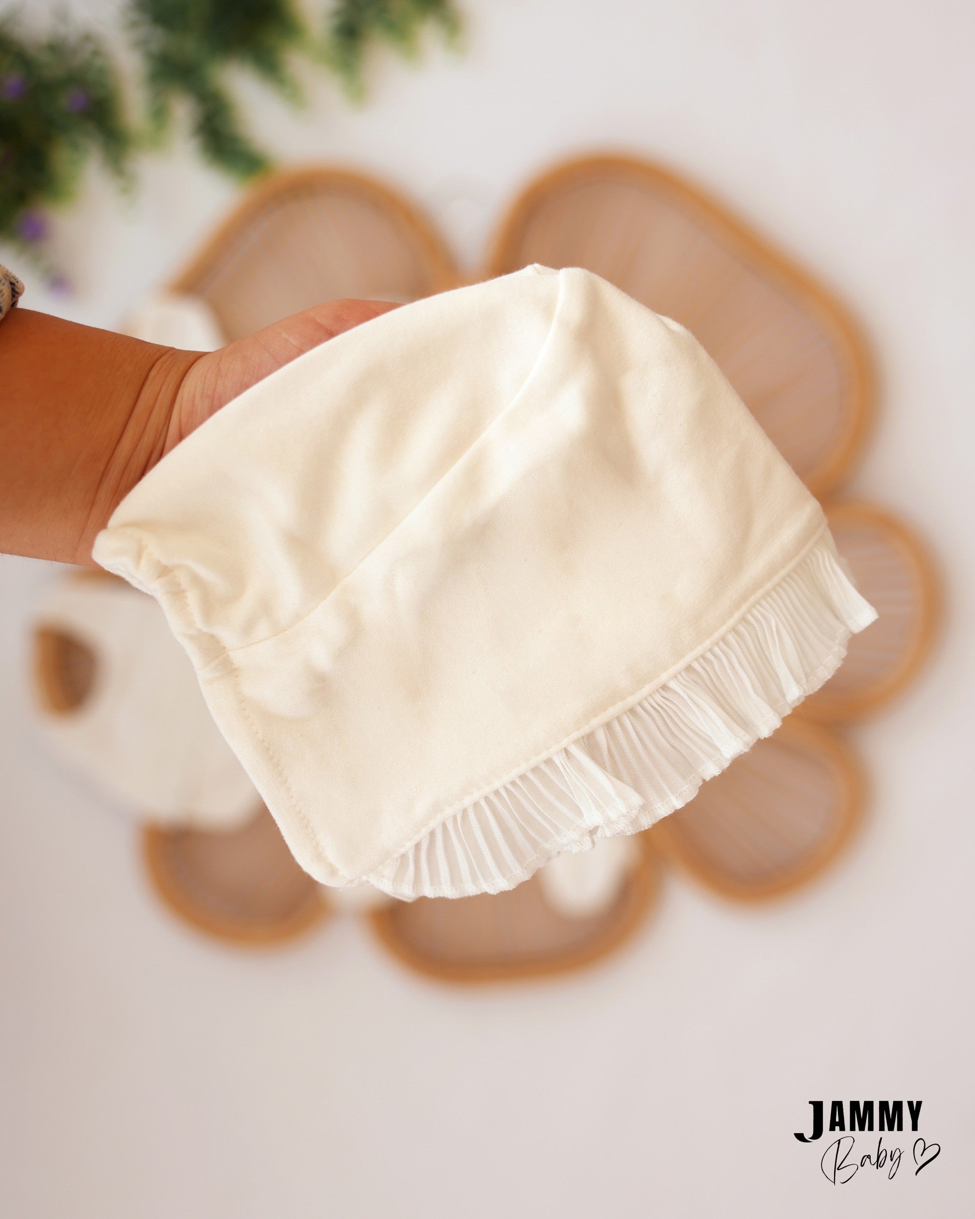Floral Ruffle 5-Piece Baby Girl Set - Ivory