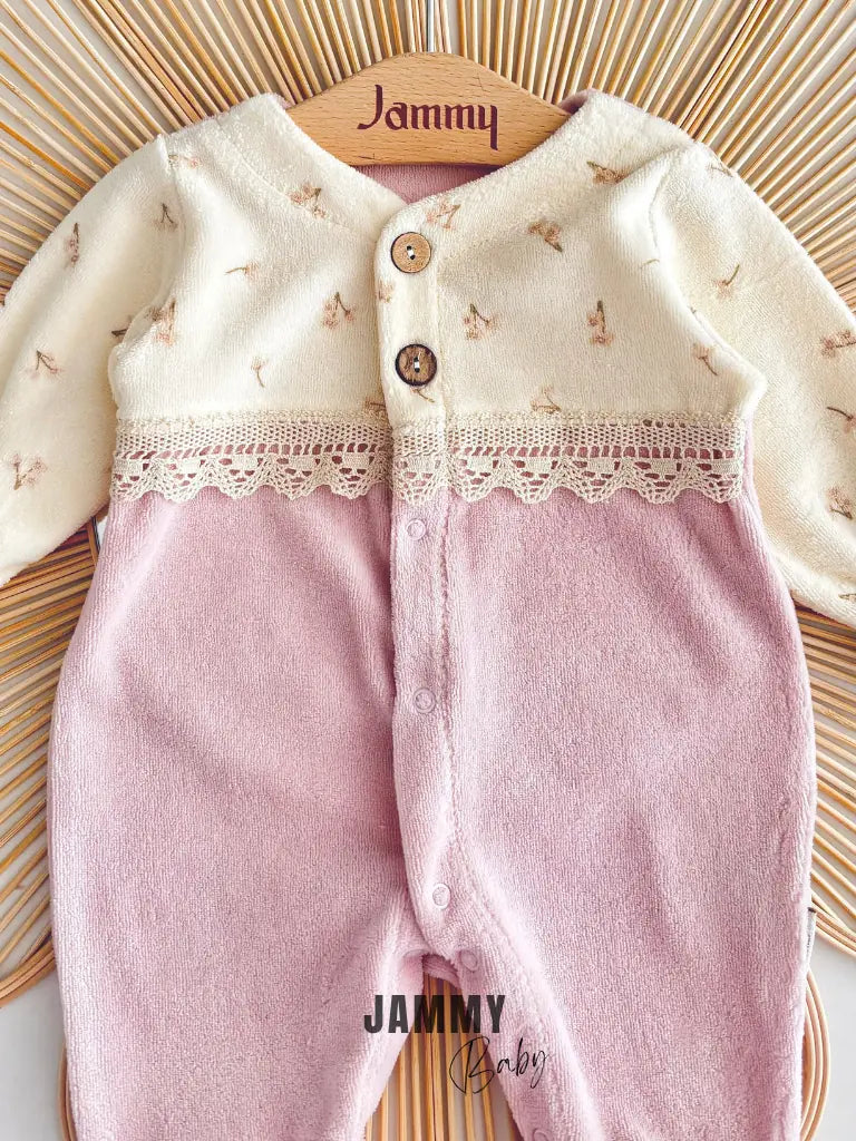 Ruby Floral Printed Velvet Overall – SOFT LILAC