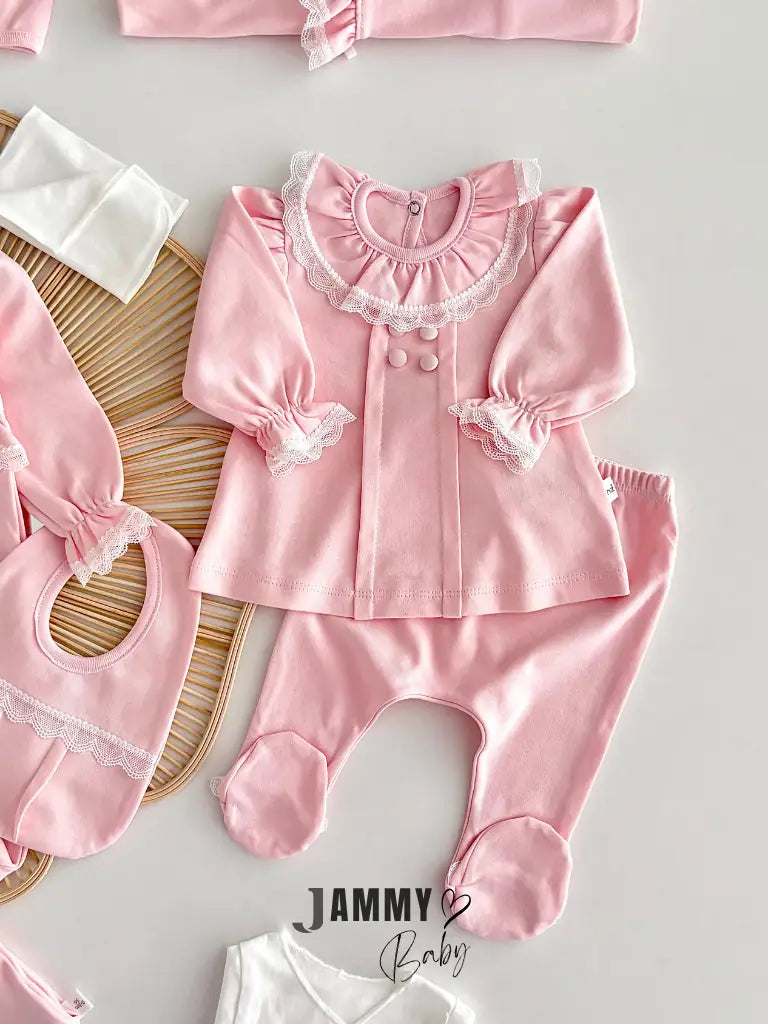 Elegant Lace 10-Piece Newborn Set – Pink