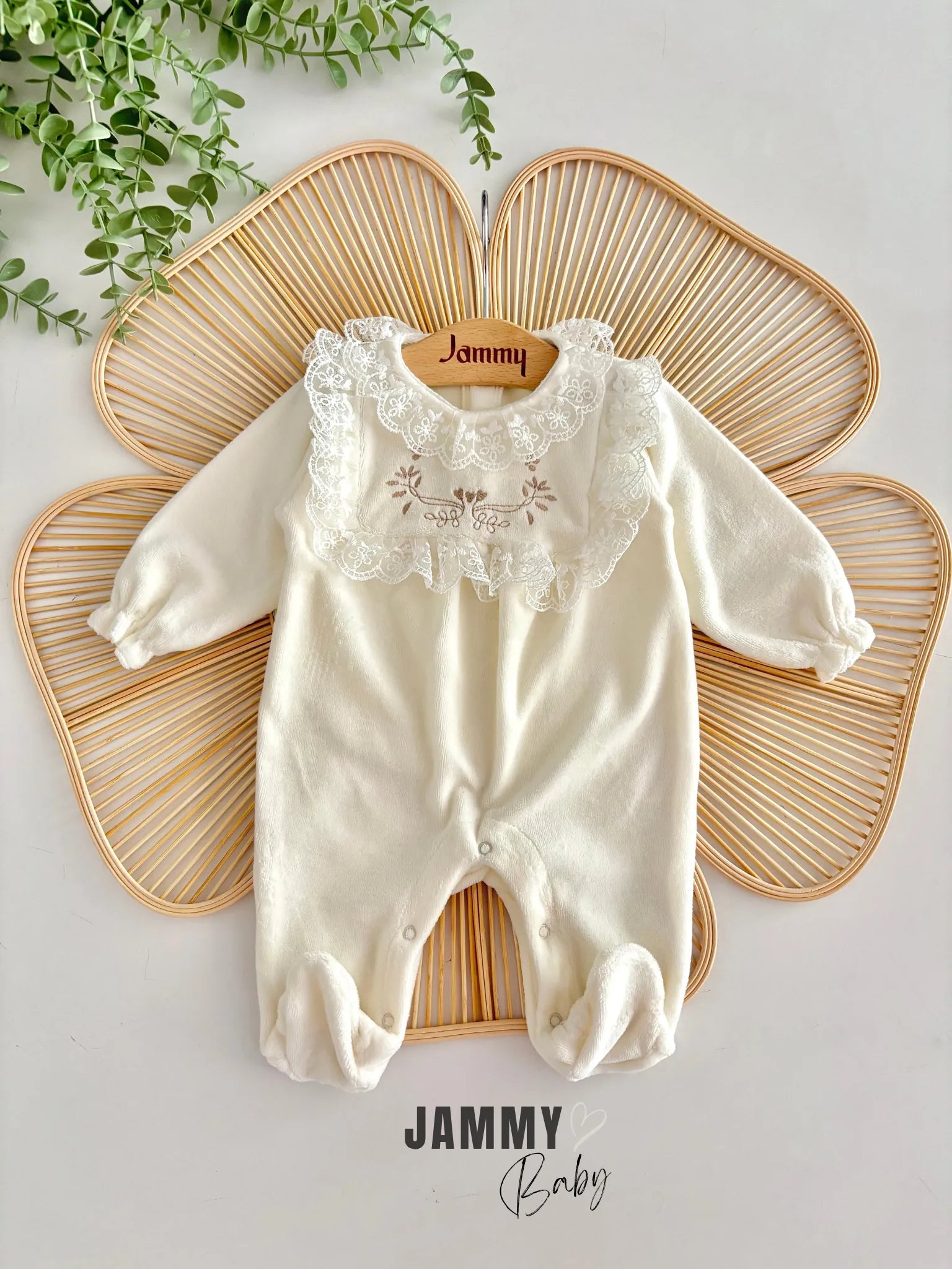 Afra Eyelet Yoke Floral Velvet Overall – CREAM