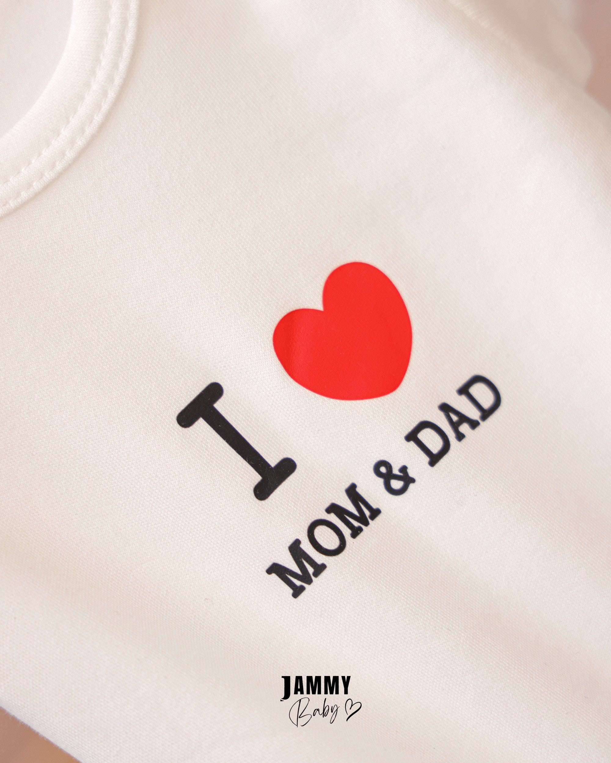 I Love Mom & Dad Bodysuit and Pants Set – Cream
