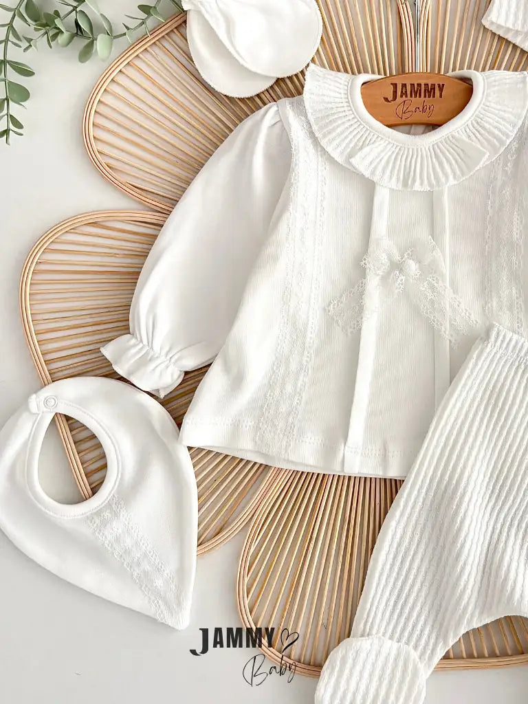 Isabella Jacquard 5-Piece Newborn Set – ECRU