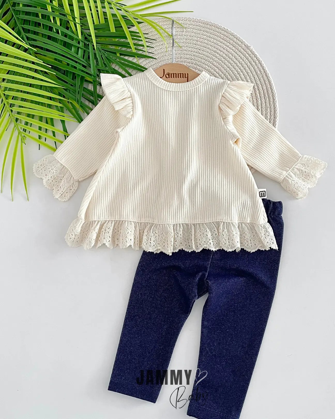 Mary Scalloped Waffle Bodysuit / Denim Trousers Set- Cream