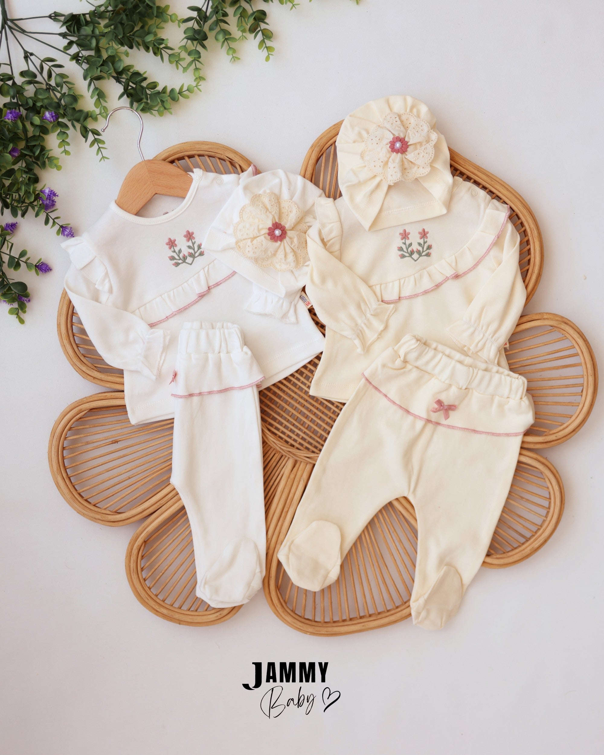Floral Ruffle 3-Piece Baby Girl Set - Ivory