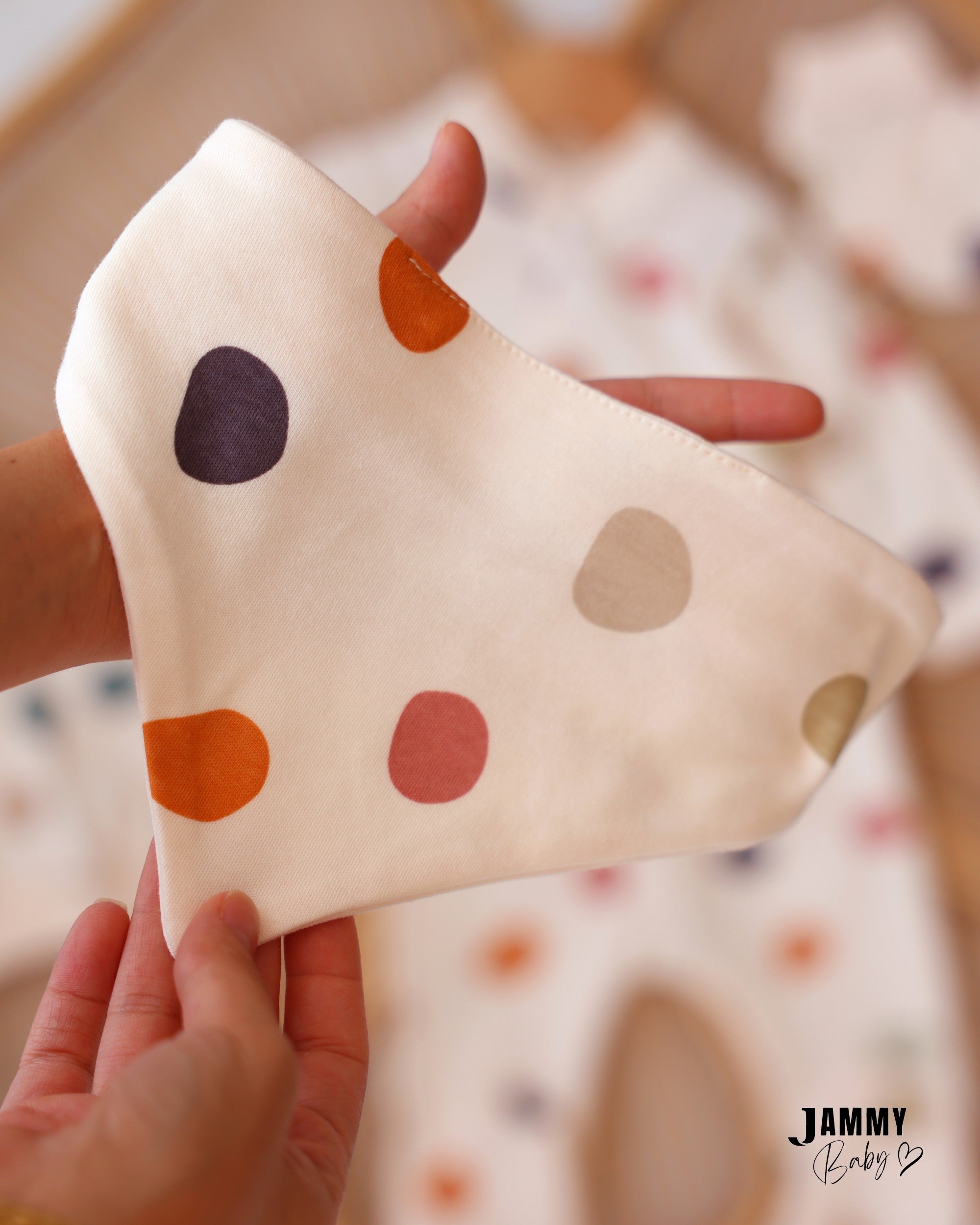 Colorful Pebbles 5-Piece Newborn Set - Cream