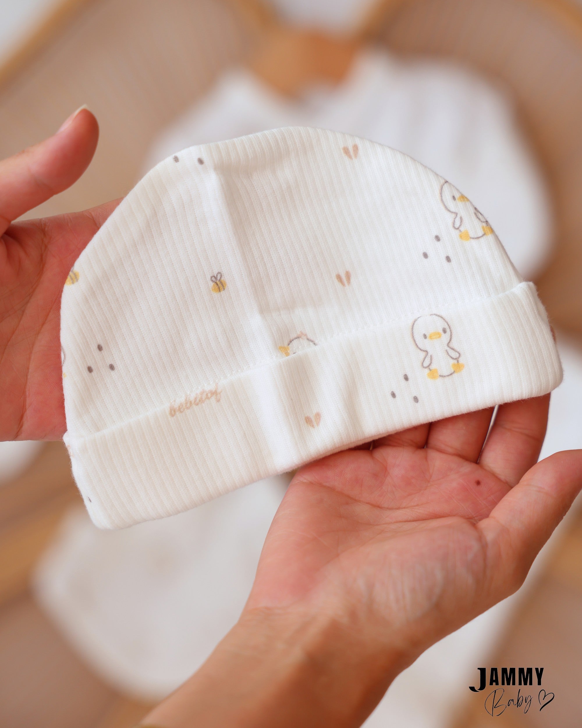 Little Duck 5-Piece Newborn Set - Ivory