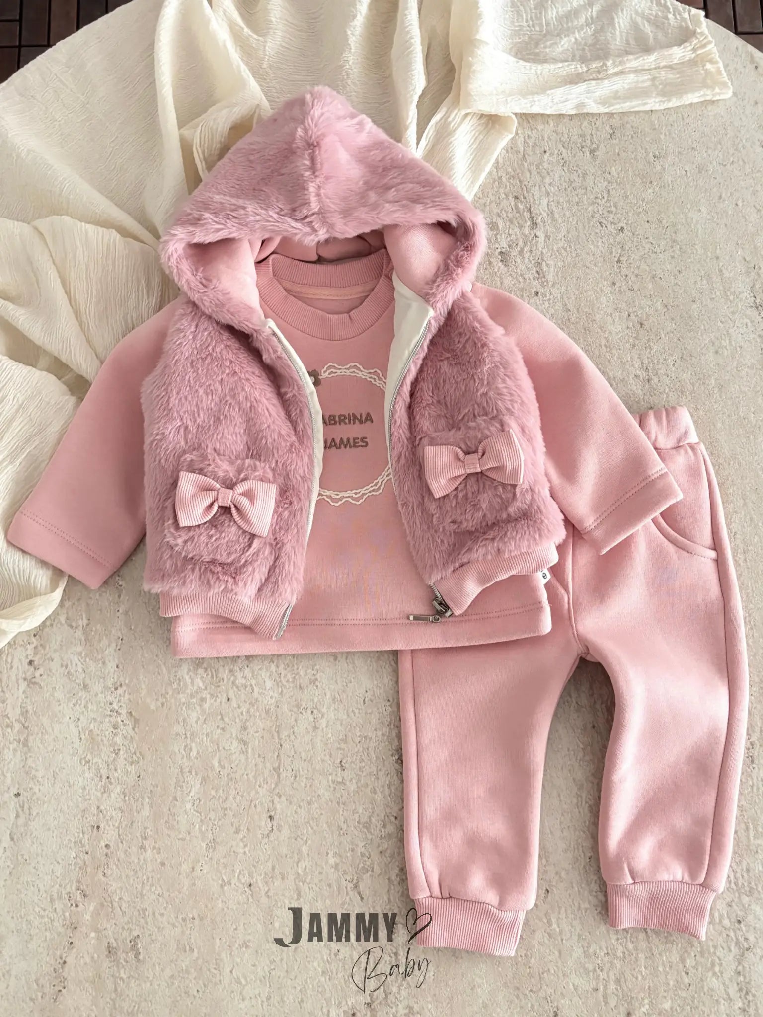 Three-Piece Set with Embroidered Plush Vest - Pink