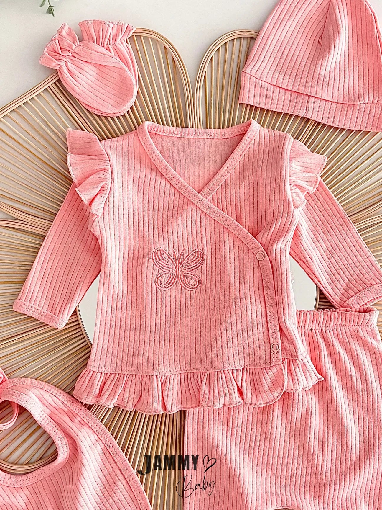 Loli Butterfly Embroidered 5-Piece Newborn Set – SALMON