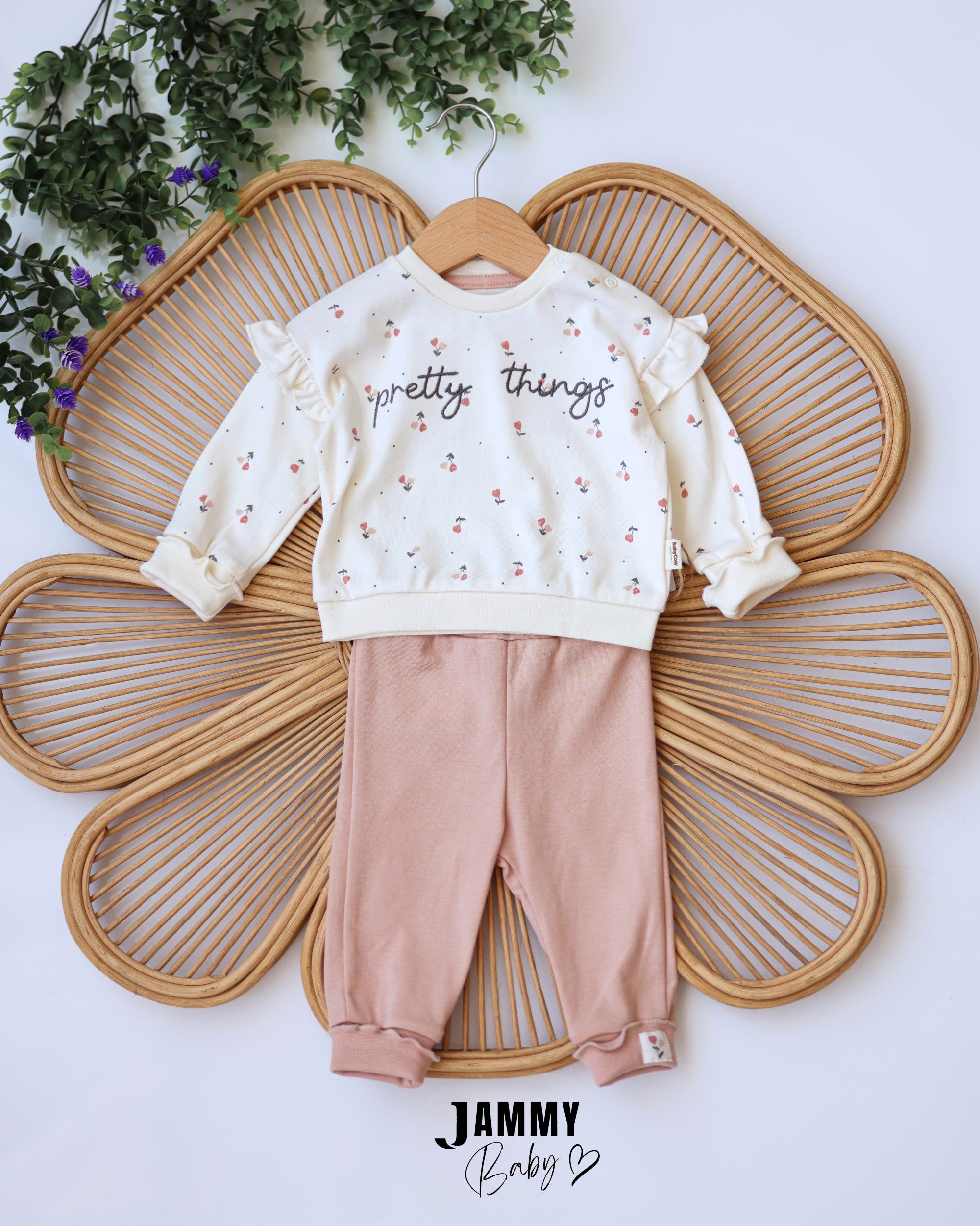 Pretty Things Sweatshirt & Pants Set - Ivory & Pink