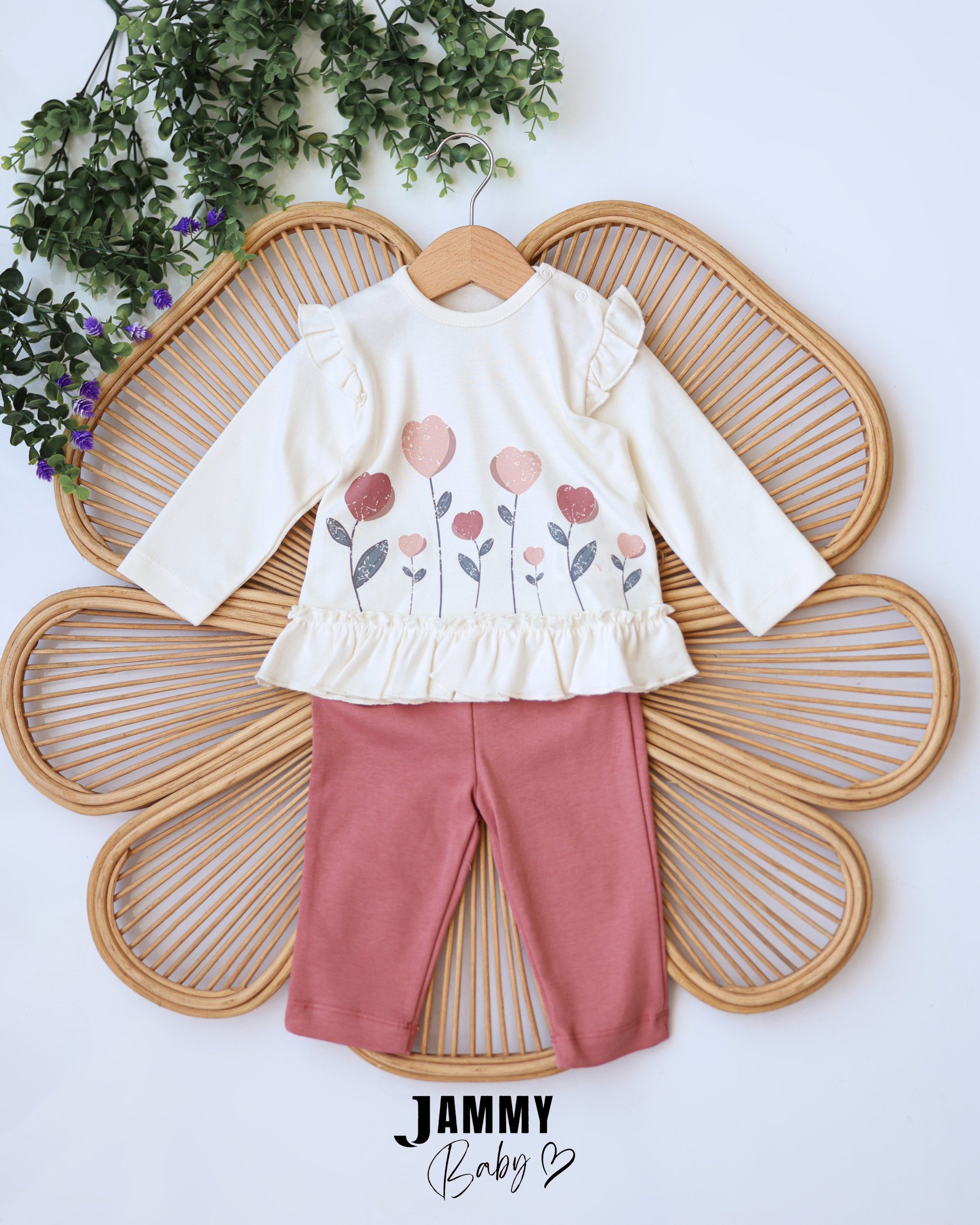 Heart Flower Sweatshirt & Pants Set - Ivory & Pink