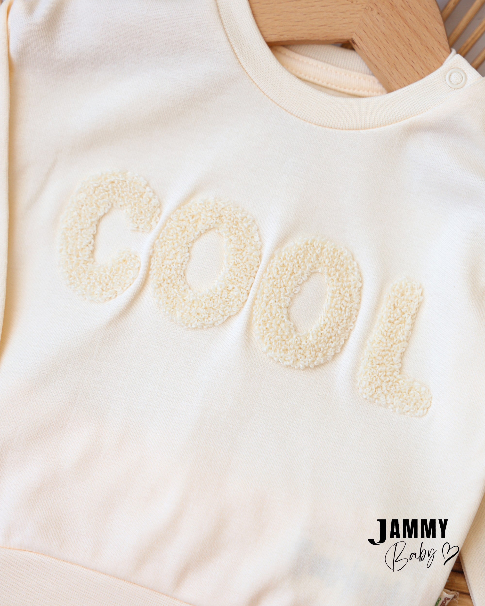 Cool Sweatshirt & Pants Set - Cream